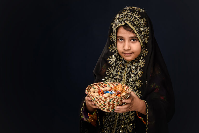 Ahmed Mohamed hassan - Ahmed-Mohamed-Hassan-Yellow-Dress